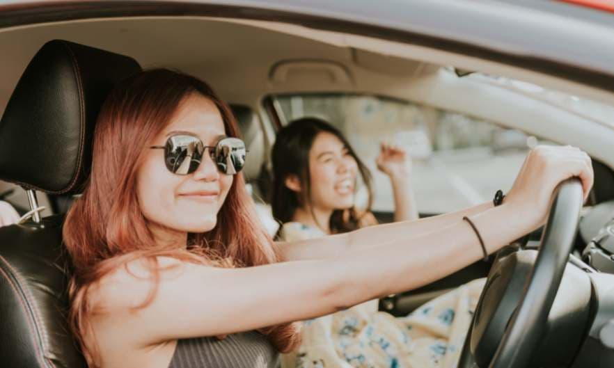 Can Female Tourists Drive in Saudi Arabia